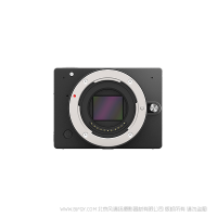  Z CAM™ E1  JPEG（DCF，EXIF），RAW 	自动/手动，100~102400 75.2毫米x 56.1毫米x 50.25毫米